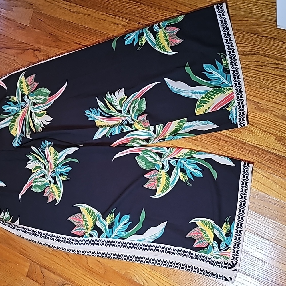 Flying Tomatoe wide legged jumpsuit - size S - Picture 5 of 16